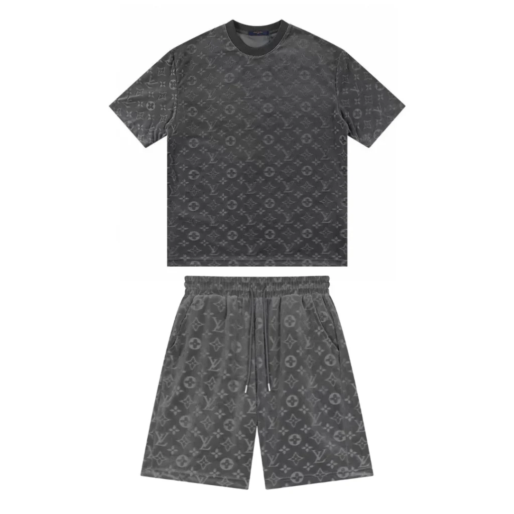 Lv Monogram T-shirt