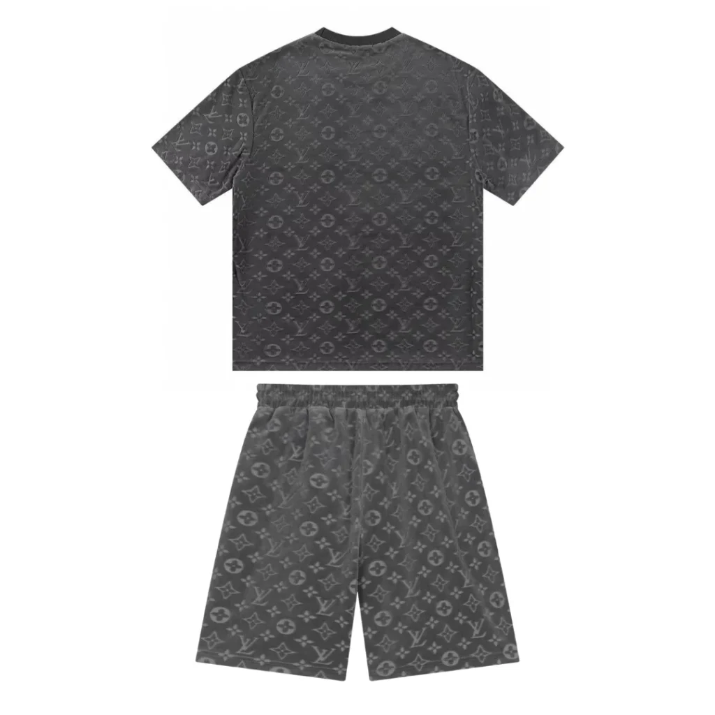 Lv Monogram T-shirt