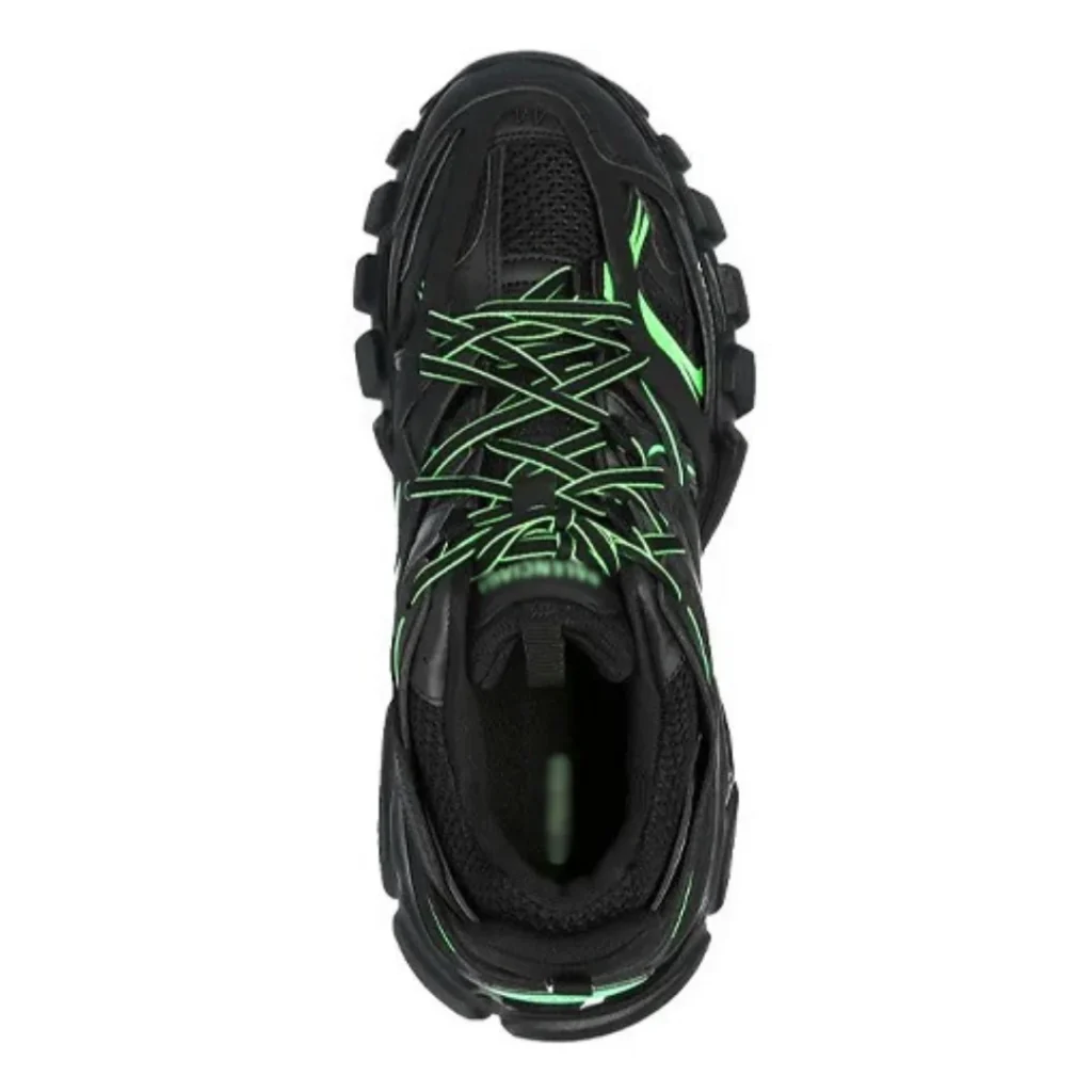 Track Black Green