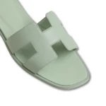 Oran Sandal