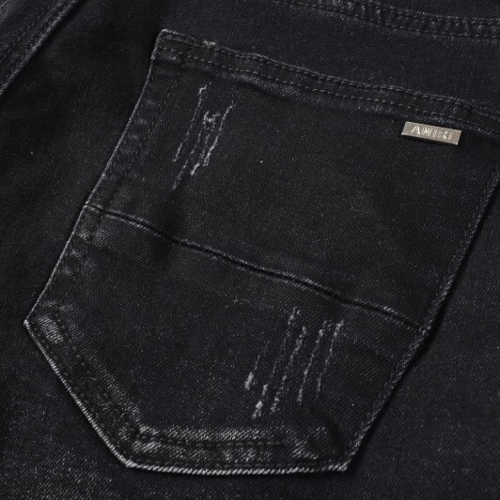 Amr Jeans