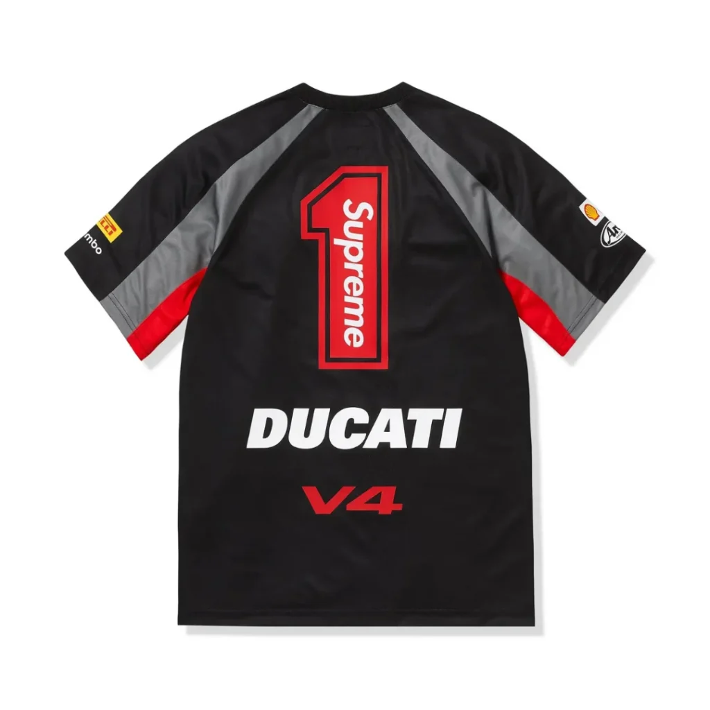 Supreme T-shirt