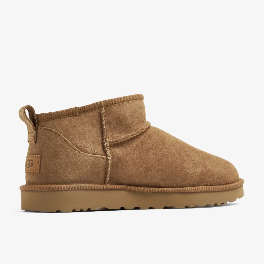 WMNS Classic Ultra Mini boots