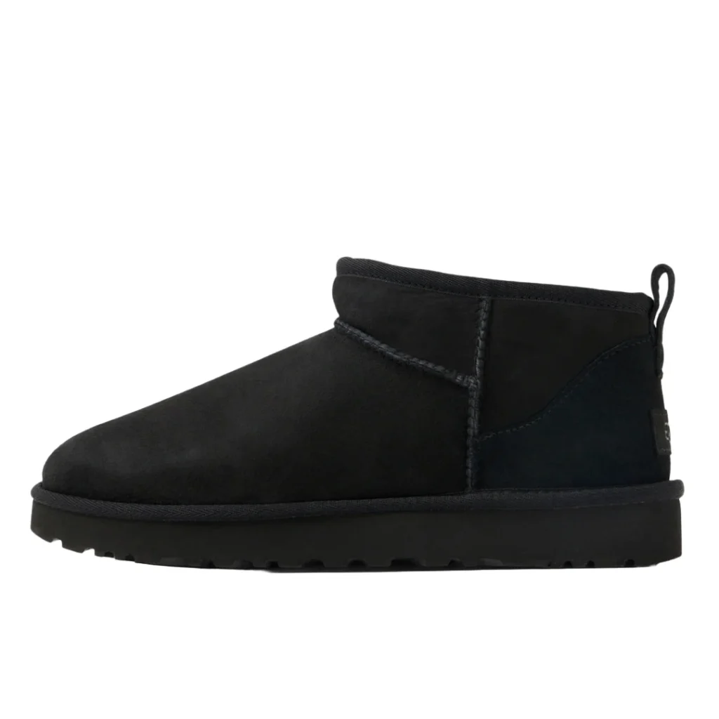 WMNS Classic Ultra Mini boots