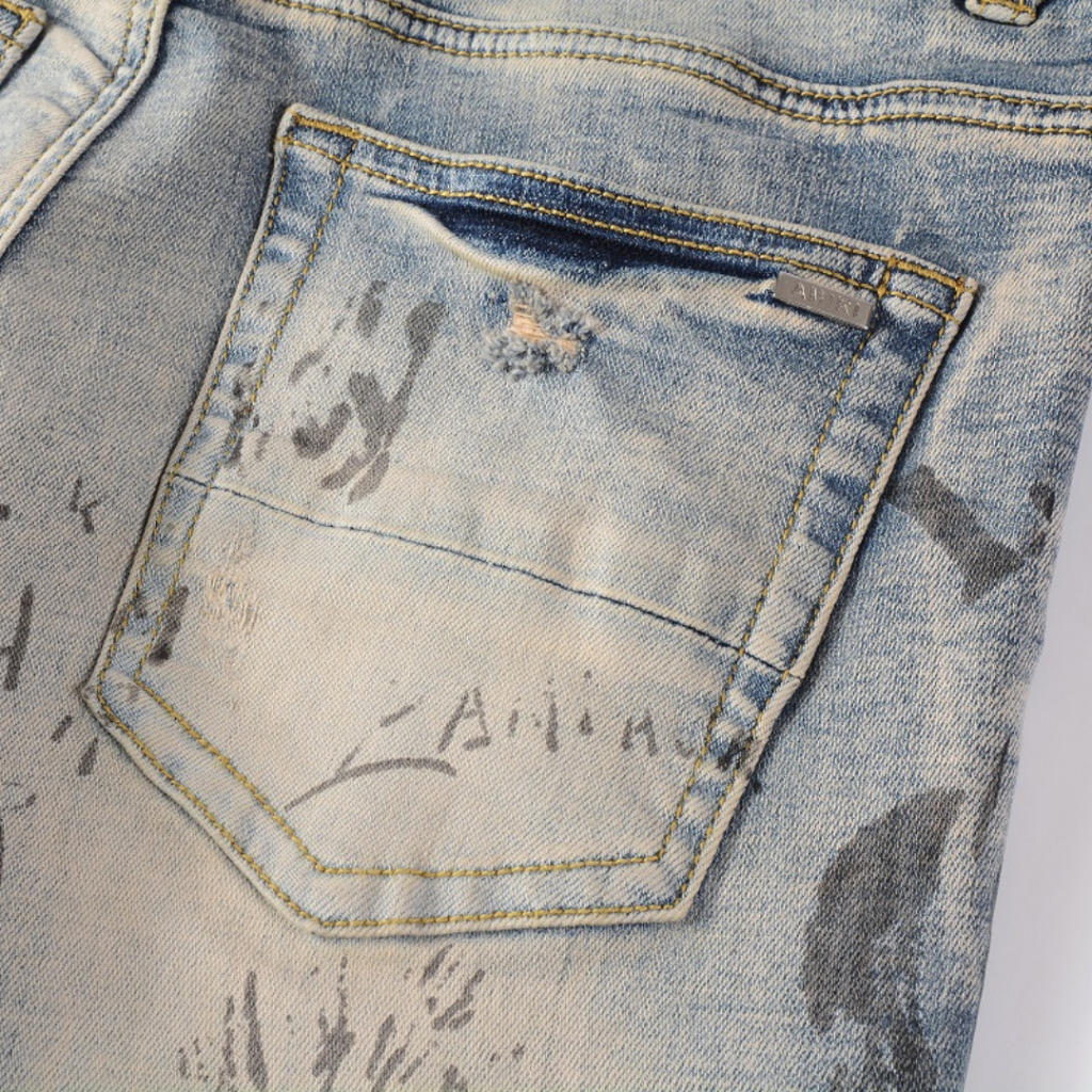 Amr Jeans