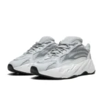 YZY - 700 V2 "Static"