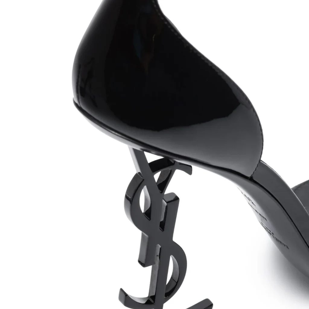 Opyum Black Sandals
