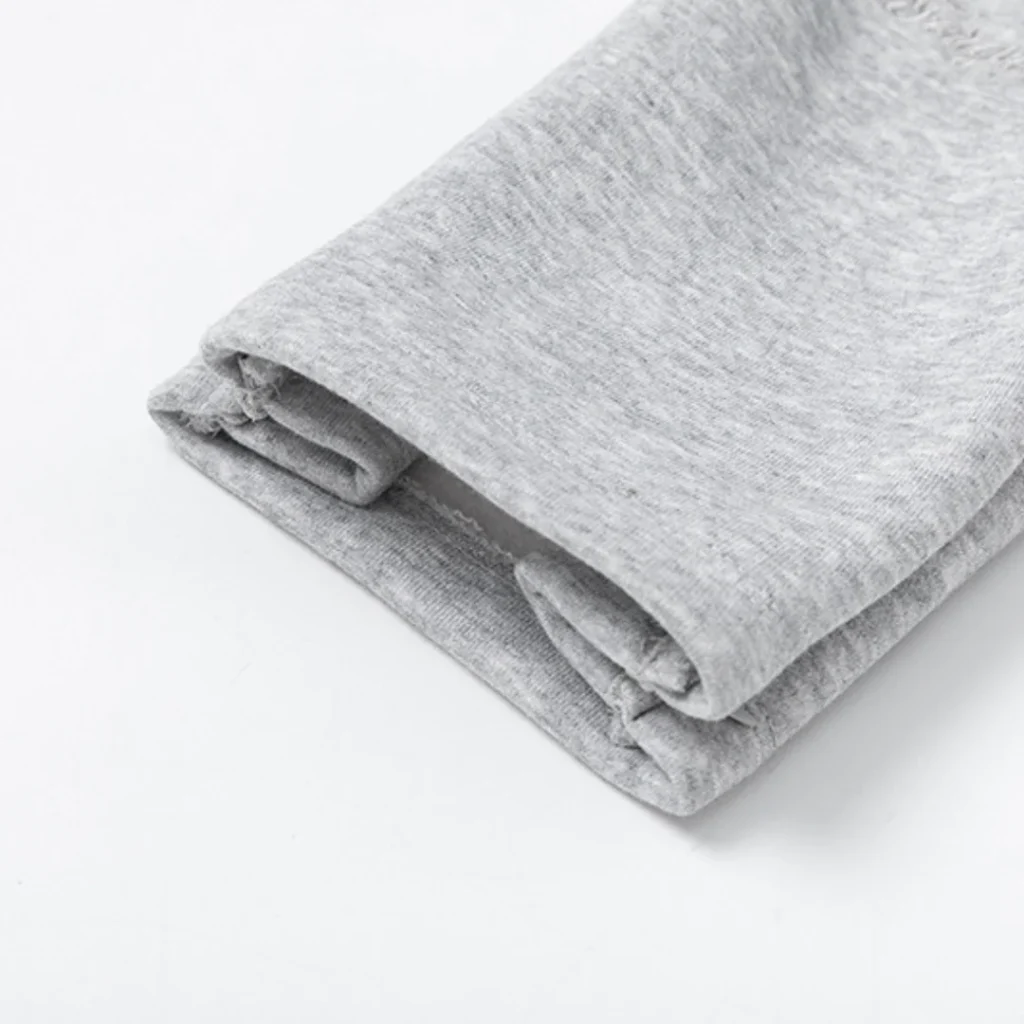 Chándal gris Monogram Syna World